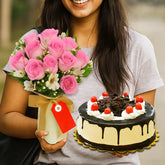 Rosy Rakhi Bliss